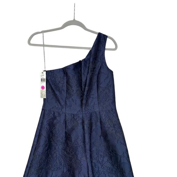 Kay Unger Pandora Blue Floral Jacquard Cropped One Shoulder Jumpsuit| Size 6 - Picture 6 of 11